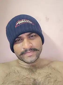 Snapshot of Frvgggghh chatting on January 31, 2026, 8:29 pm Frvgggghh online show from January 31, 2026, 8:29 pm