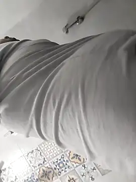 vinay smalldick online show from February 3, 2026, 6:22 am