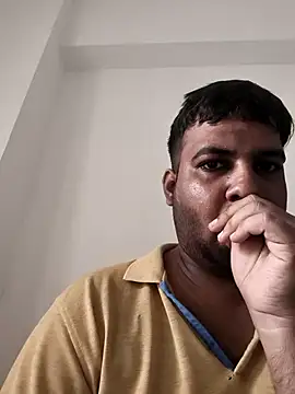 vinay smalldick online show from July 9, 2026, 3:29 am