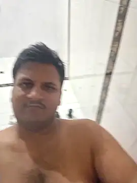 chiikuloveu online show from November 5, 2025, 6:38 am