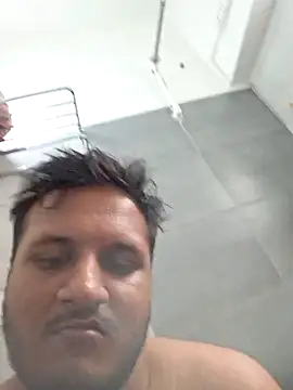 chiikuloveu online show from October 21, 2025, 5:29 am