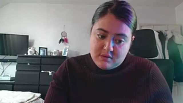 Snapshot of Prill940 chatting on November 20, 2025, 7:42 am Prill940 online show from November 20, 2025, 7:42 am