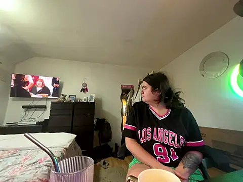 Snapshot of Prill940 chatting on January 12, 2026, 9:38 am Prill940 online show from January 12, 2026, 9:38 am