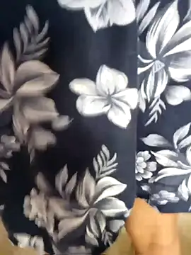 Shani Izu online show from October 21, 2025, 4:56 am