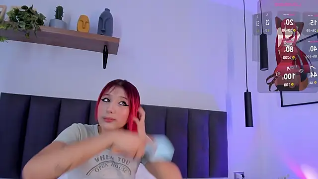 Snapshot of Cristalfoxy_ chatting on June 14, 2026, 8:32 pm Cristalfoxy online show from June 14, 2026, 8:32 pm