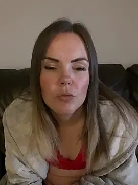 SexyLoLoUK online show from September 21, 2025, 8:47 pm