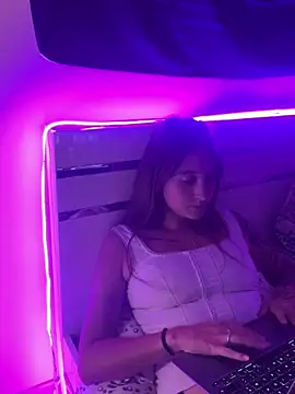 duomagique off online show from September 13, 2025, 10:21 pm