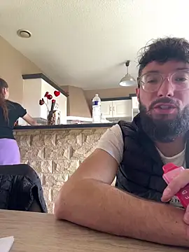 Snapshot of duomagique_off chatting on March 19, 2026, 12:38 pm duomagique off online show from March 19, 2026, 12:38 pm