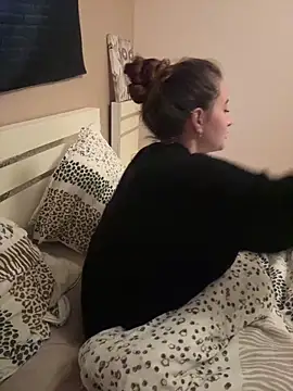 Snapshot of duomagique_off chatting on March 26, 2026, 6:50 pm duomagique off online show from March 26, 2026, 6:50 pm