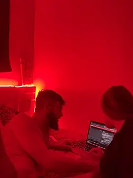 Snapshot of duomagique_off chatting on February 10, 2026, 8:52 pm duomagique off online show from February 10, 2026, 8:52 pm