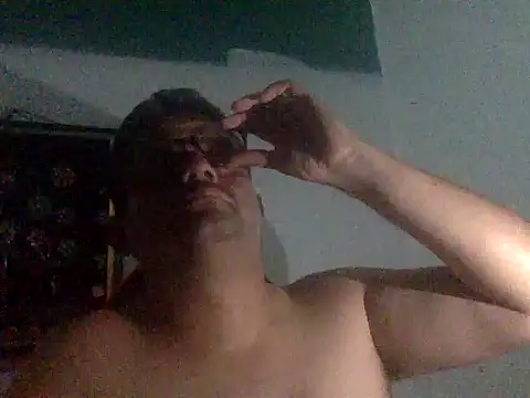 Snapshot of Katracho6969 chatting on March 15, 2026, 4:08 am Katracho6969 online show from March 15, 2026, 4:08 am