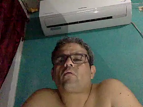 Katracho6969 online show from October 11, 2025, 11:50 pm