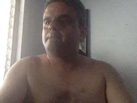 Snapshot of Katracho6969 chatting on March 11, 2026, 8:14 pm Katracho6969 online show from March 11, 2026, 8:14 pm