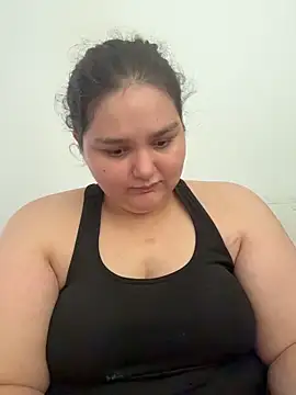 Snapshot of PortuPAWG chatting on June 18, 2026, 10:15 pm PortuPAWG online show from June 18, 2026, 10:15 pm