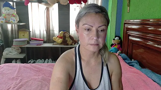 Snapshot of _Charlize_theron_ chatting on July 8, 2026, 7:03 pm Charlize theron online show from July 8, 2026, 7:03 pm