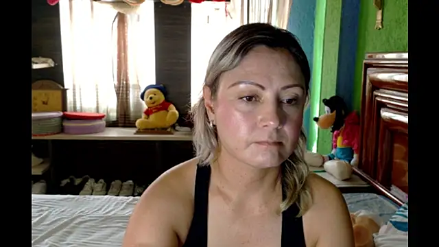 Snapshot of _Charlize_theron_ chatting on May 20, 2026, 7:22 pm Charlize theron online show from May 20, 2026, 7:22 pm