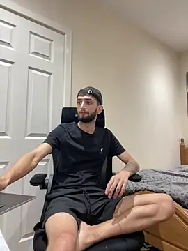 mixedcouplee69 online show from September 28, 2025, 7:21 pm