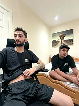 mixedcouplee69 online show from December 19, 2025, 10:12 pm