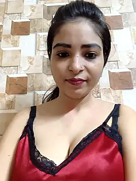 QUEEN-ADITI online show from September 29, 2025, 3:17 pm