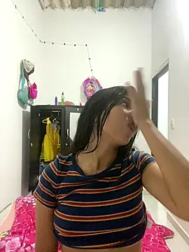 loversexxxles online show from September 14, 2025, 3:51 am