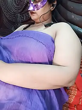 Tanisha-Chy online show from July 1, 2026, 6:41 pm