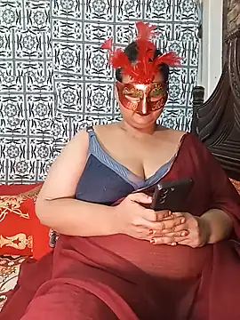 Tanisha-Chy online show from July 16, 2026, 6:16 pm