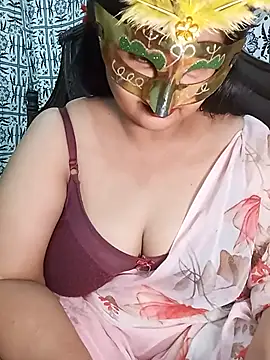 Tanisha-Chy online show from August 8, 2026, 4:41 am