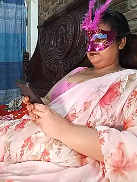 Tanisha-Chy online show from July 12, 2026, 5:58 pm