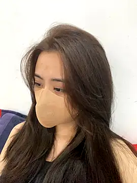 Mochi21 online show from October 27, 2025, 3:40 am