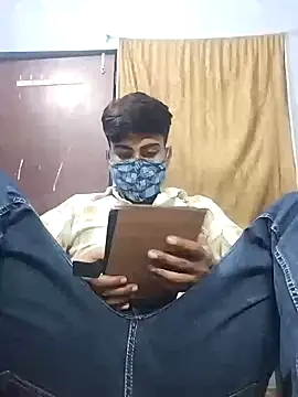 YourTarzan online show from October 9, 2025, 5:24 pm