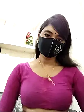 Puja-Rane online show from November 17, 2025, 2:26 am