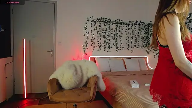 Snapshot of EvaLone1 chatting on February 9, 2026, 8:29 pm EvaLone1 online show from February 9, 2026, 8:29 pm