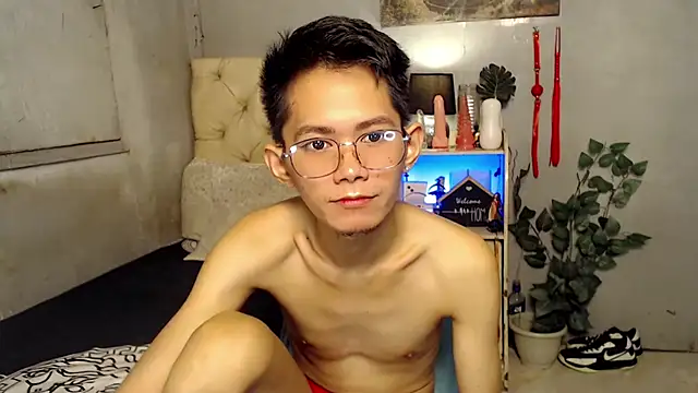 Skinny CumLoader69 online show from September 9, 2025, 4:16 pm