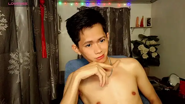 Skinny CumLoader69 online show from June 3, 2026, 9:30 pm