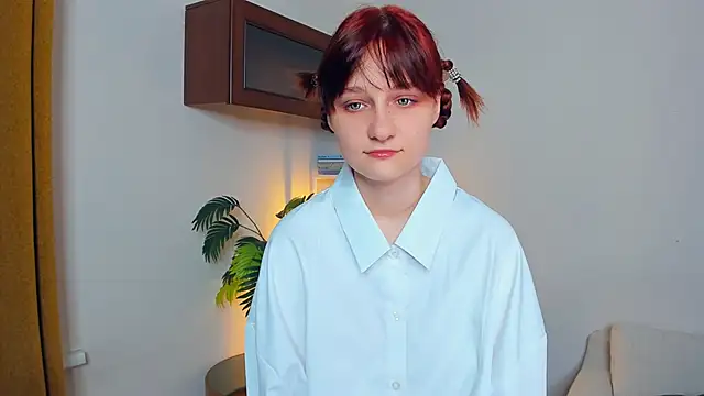 KatyKufel online show from September 9, 2025, 6:39 pm