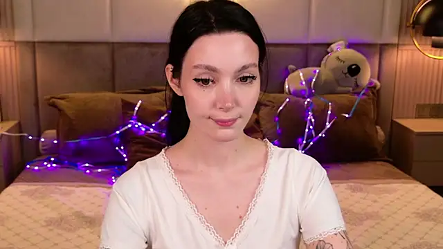 Goldy Stark online show from March 23, 2026, 8:52 pm