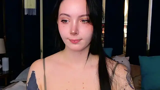 Goldy Stark online show from September 15, 2025, 8:42 pm