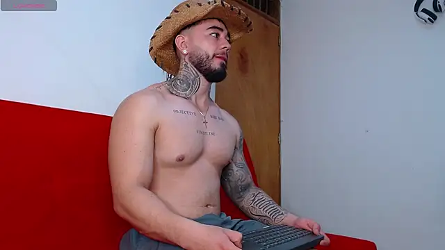 tommyblessd1 online show from October 4, 2025, 6:15 am