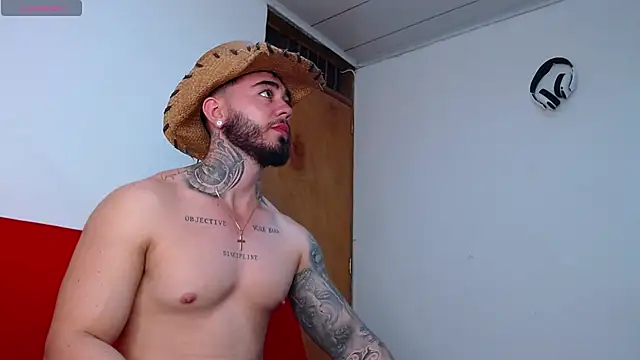 tommyblessd1 online show from September 26, 2025, 5:36 am