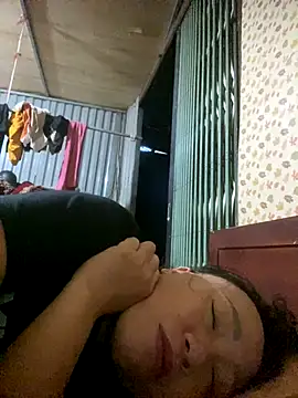 Dunmii online show from October 14, 2025, 11:25 pm