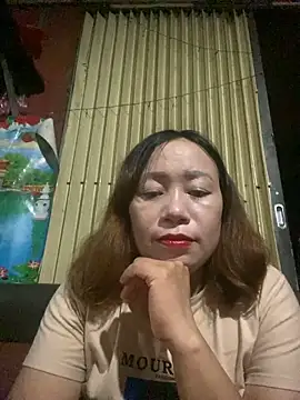 Dunmii online show from October 8, 2025, 2:40 pm