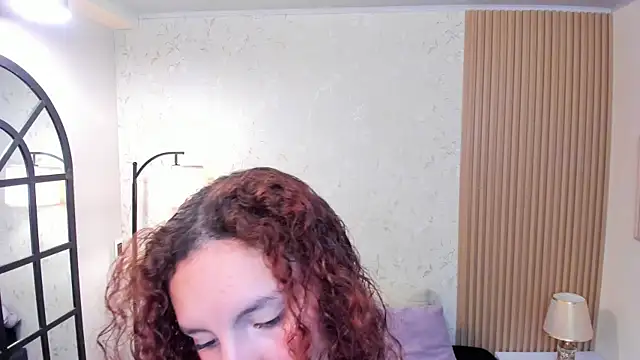 aliceandsia online show from May 2, 2026, 7:08 pm
