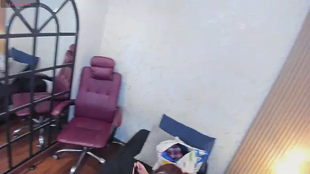 aliceandsia online show from February 11, 2026, 7:14 pm