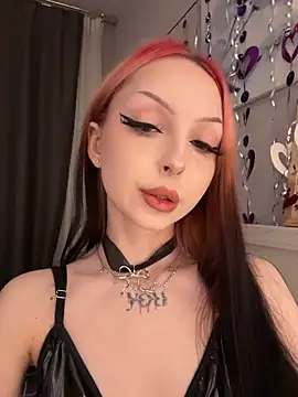 Snapshot of Lina_Thornton_ chatting on March 1, 2026, 8:09 pm Lina Thornton online show from March 1, 2026, 8:09 pm