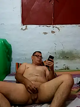 voyerista50 online show from September 18, 2025, 4:48 am