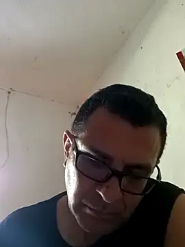 voyerista50 online show from November 21, 2025, 7:24 pm