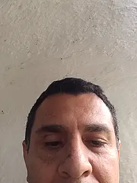 Snapshot of voyerista50 chatting on July 23, 2026, 9:22 pm voyerista50 online show from July 23, 2026, 9:22 pm
