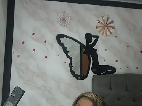 Brenda bigtitis online show from October 15, 2025, 12:20 am