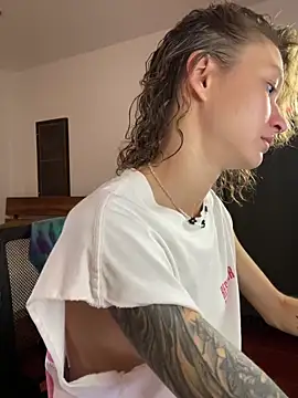 Snapshot of __grace__ chatting on February 26, 2026, 5:18 am grace online show from February 26, 2026, 5:18 am