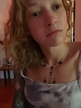 Snapshot of __grace__ chatting on March 6, 2026, 5:13 am grace online show from March 6, 2026, 5:13 am